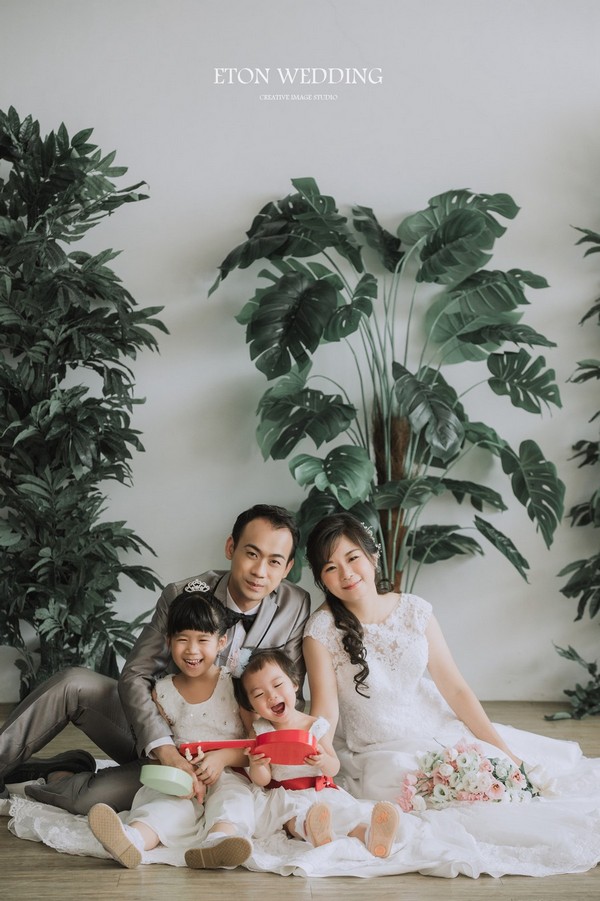 全家福,全家福照,拍全家福,雙寶家庭,生日寫真,生日寫真dcard,生日寫真推薦,生日照,生日寫真價錢